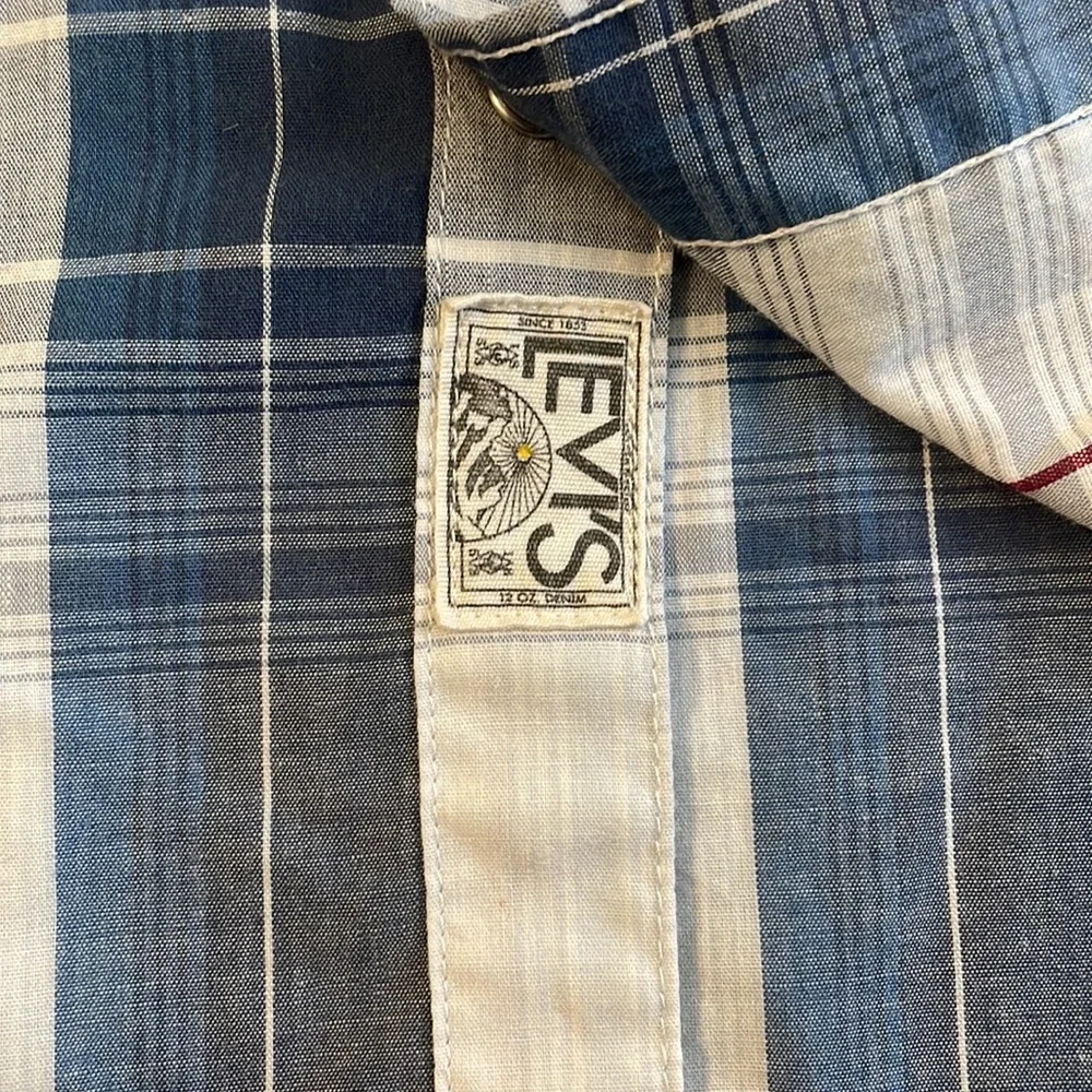 LEVI’S Men’s Long Sleeve Western Style Plaid Pearl Snaps Blue White‎ Red Size M